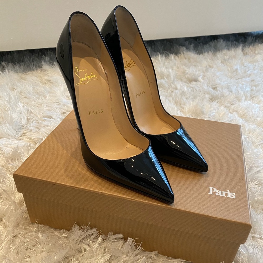 Christian Louboutin So Kate 120 [Size 38]